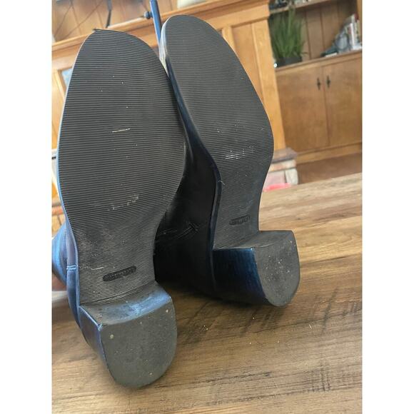 Apostrophe Rounded Toe Black Mid-Calf Boot - Picture 5 of 7